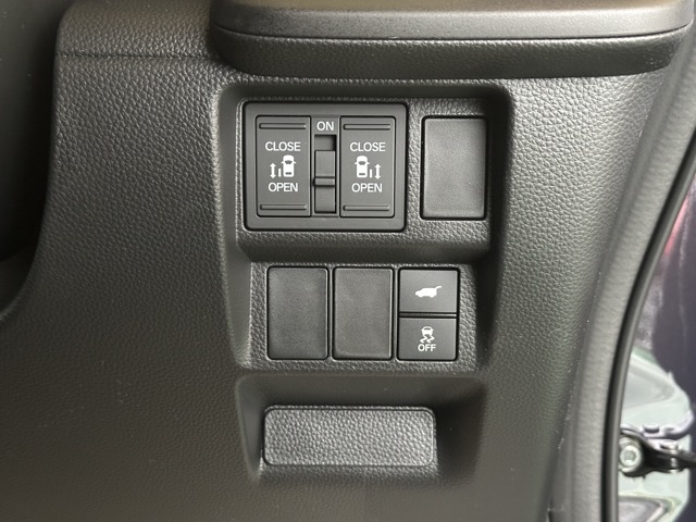ステップワゴン(ホンダ)登録済未使用車 20