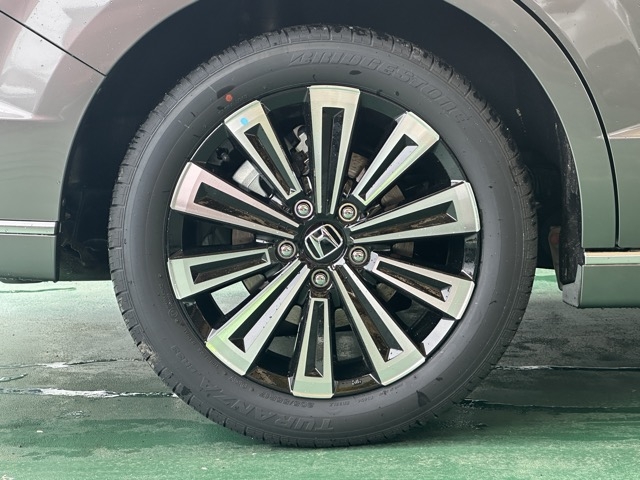 ステップワゴン(ホンダ)登録済未使用車 15
