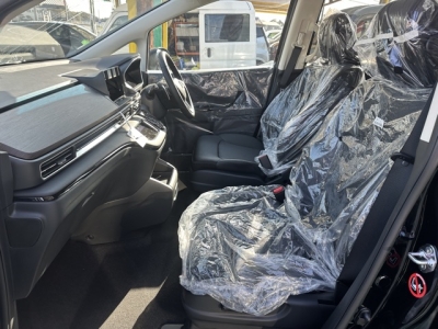 オデッセイ(ホンダ)登録済未使用車 前席内装