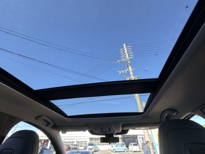 アリア(ニッサン)中古車 内外装写真他１