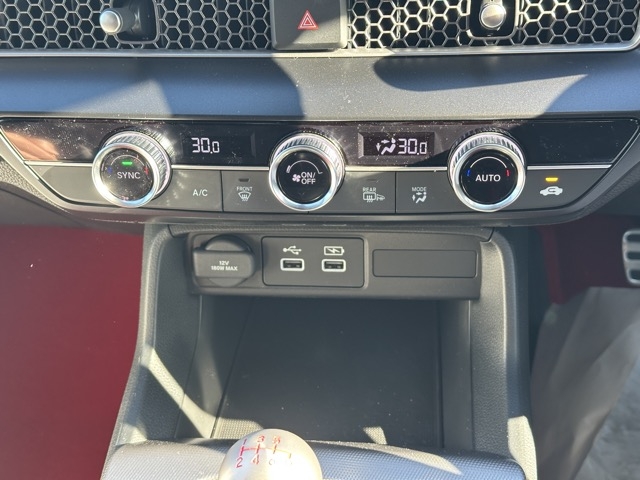 シビック(ホンダ)登録済未使用車 19