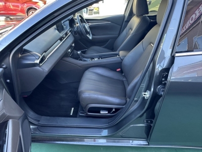 MAZDA6 ワゴン(マツダ)中古車 前席内装