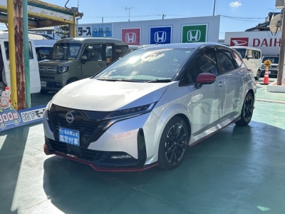 オーラ(ニッサン)中古車 前方