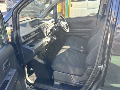 ワゴンR(スズキ)中古車 前席内装