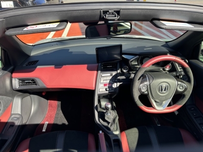 S660(ホンダ)中古車 後席内装