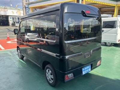 ハイゼットカーゴ(ダイハツ)中古車 後方