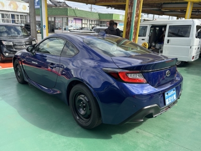 GR86(トヨタ)登録済未使用車 後方