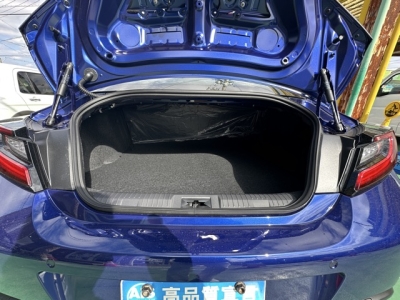 GR86(トヨタ)登録済未使用車 後席から見た前席
