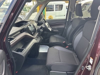 ソリオバンディッド(スズキ)中古車 前席内装