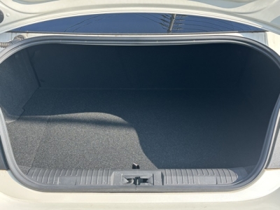 BRZ(スバル)中古車 内外装写真他