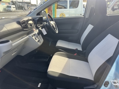 ミライース(ダイハツ)中古車 前席内装