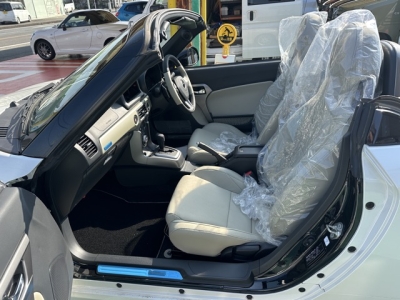 コペン(ダイハツ)届出済未使用車 前席内装