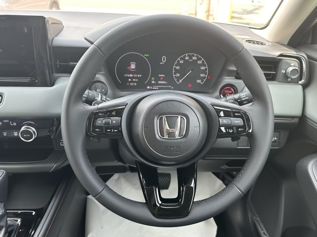 ヴェゼル(ホンダ)新車見本展示無 6