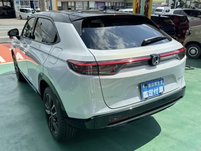 ヴェゼル(ホンダ)新車見本展示無 後方