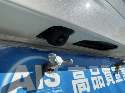 新型N-BOX(ホンダ)届出済未使用車 内外装写真他１