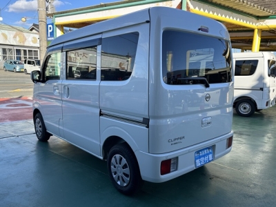 エブリイバンのOEM(スズキ)届出済未使用車 後方
