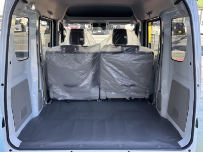 エブリイバンのOEM(スズキ)届出済未使用車 内外装写真他１