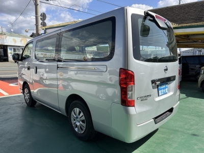 キャラバン(ニッサン)レンタ登録済未使用車 後方