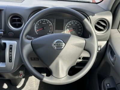 キャラバン(ニッサン)レンタ登録済未使用車 内外装写真