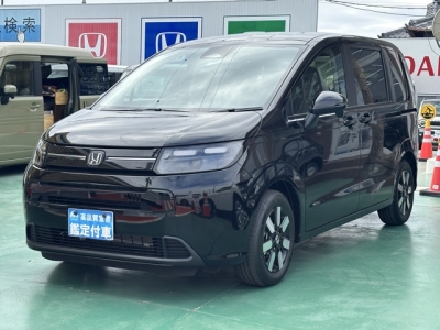 新型フリード(ホンダ)登録済未使用車 前方