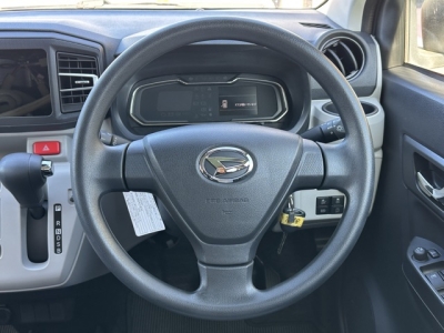 ミライース(ダイハツ)中古車 内外装写真