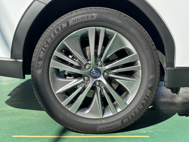 レヴォーグ(スバル)中古車 10