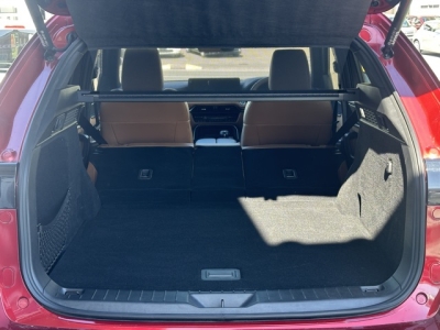 CX-60(マツダ)中古車 内外装写真他１