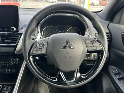 エクリプスクロス(三菱)中古車 内外装写真