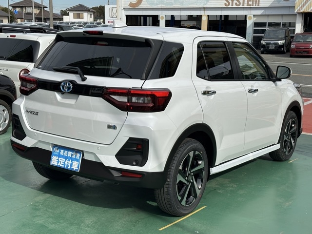 ライズ(トヨタ)登録済未使用車 10