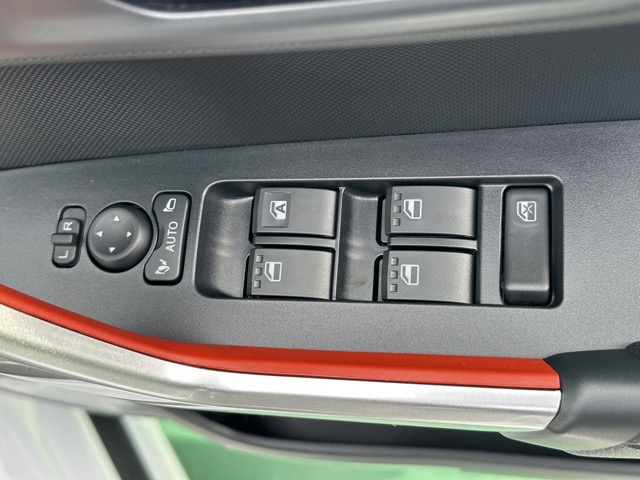 ライズ(トヨタ)登録済未使用車 12