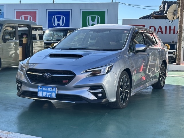 レヴォーグ(スバル)中古車 1