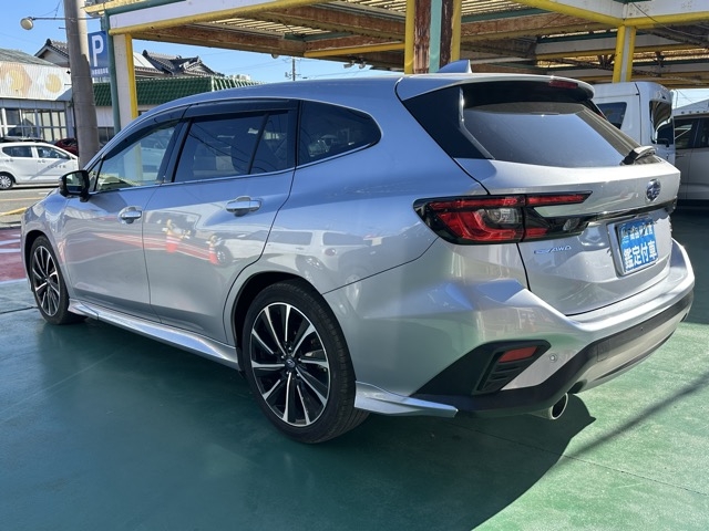 レヴォーグ(スバル)中古車 2