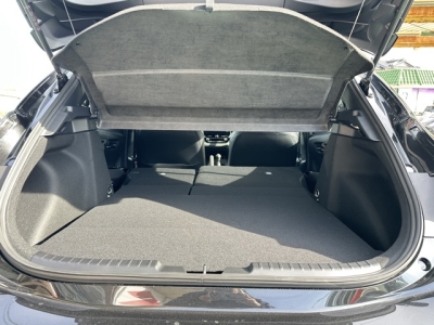 GRカローラ(トヨタ)中古車 内外装写真他２