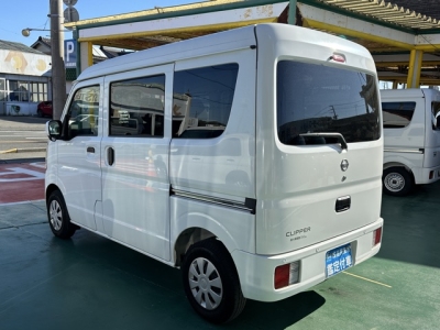 エブリイバンのOEM(スズキ)中古車 後方