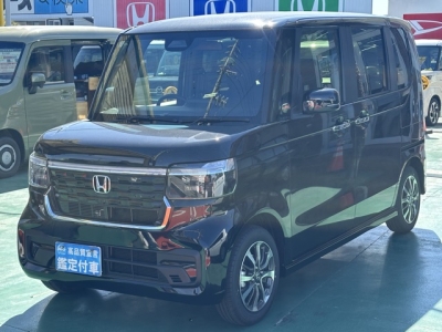 新型N-BOX(ホンダ)届出済未使用車 前方