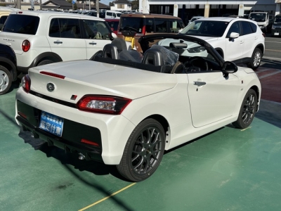 コペン(ダイハツ)届出済未使用車 内外装写真