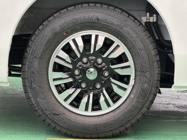 キャラバン(ニッサン)登録済未使用車 11