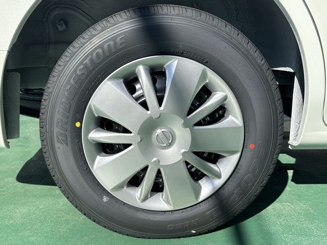 バネット(ニッサン)登録済未使用車 13