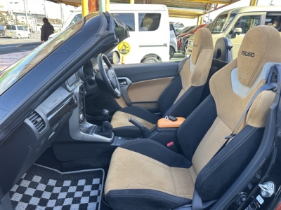 コペン(ダイハツ)中古車 前席内装