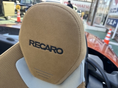 コペン(ダイハツ)中古車 後席内装