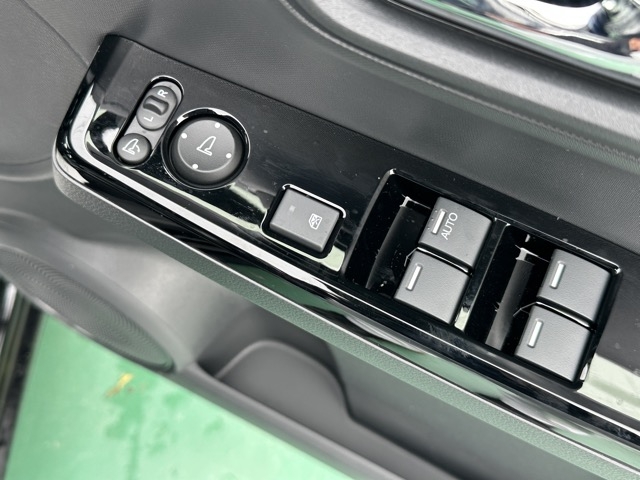 N-ONE(ホンダ)届出済未使用車 12