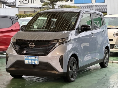 サクラ(ニッサン)中古車 前方
