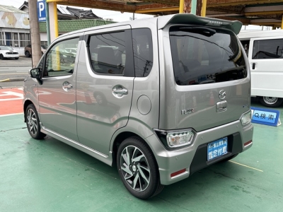 ワゴンRカスタムＺのOEM(スズキ)ディーラ-試乗車 後方
