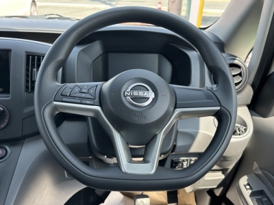 NV200バネットバン(ニッサン)登録済未使用車 内外装写真