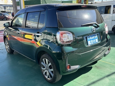 パッソ(トヨタ)中古車 後方