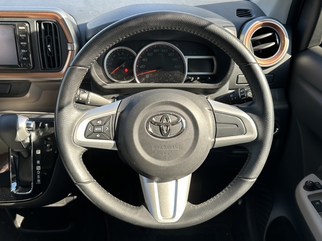 パッソ(トヨタ)中古車 6