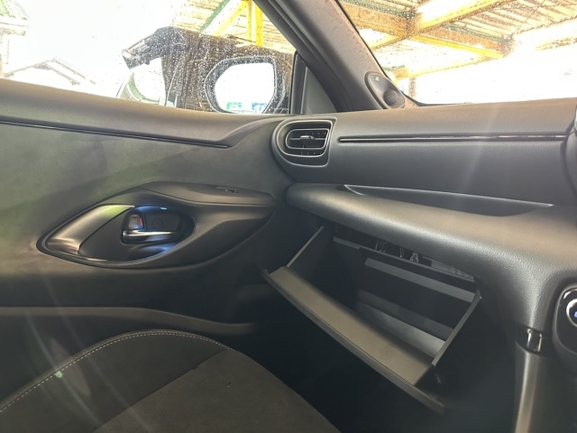 GRヤリス(トヨタ)中古車 15