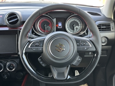 スイフトスポーツ(スズキ)登録済未使用車 内外装写真