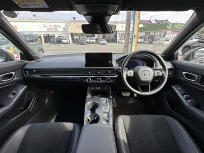 シビック(ホンダ)中古車 後席から見た前席