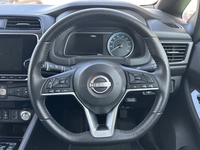 リーフ(ニッサン)中古車 6